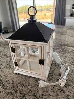 Weathered White Wooden Lantern (Candle Warmer)